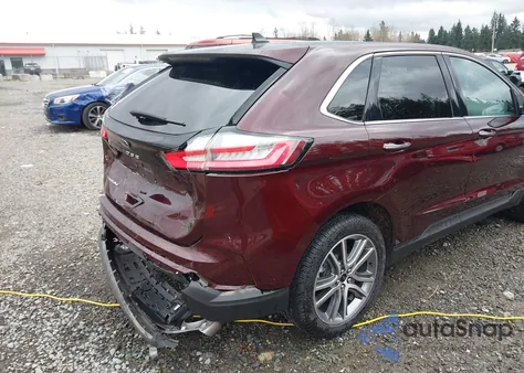 2024 Ford Edge Titanium z USA, uszkodzony, nr VIN 2FMPK4K90RBA87921